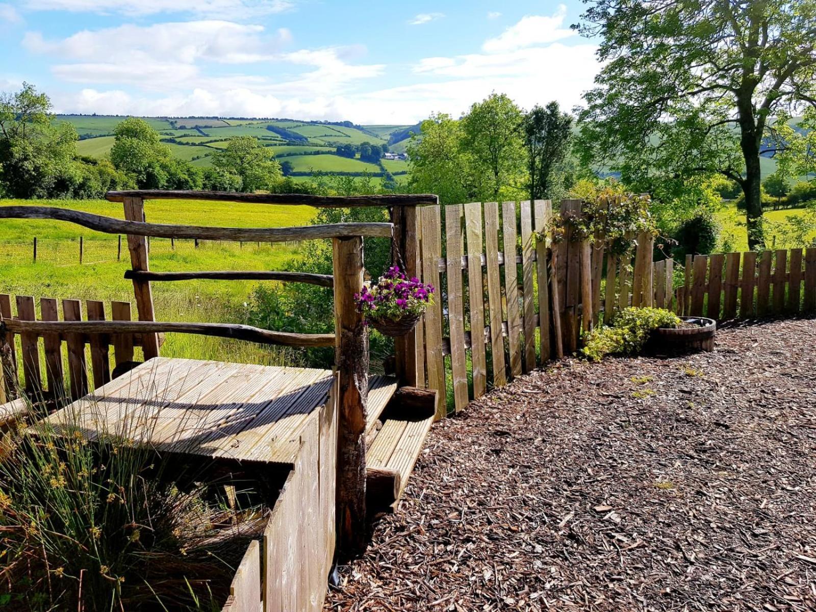 Eco Accommodation Cornflower Holiday Craven Arms Exterior photo